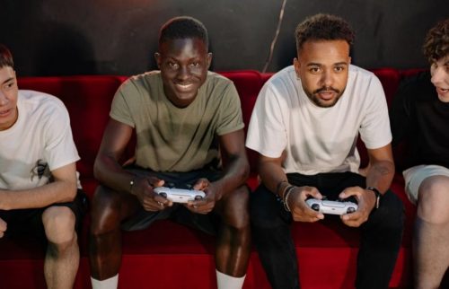 A razão pela qual os gamers locais quebram os estereótipos sobre o tempo de tela